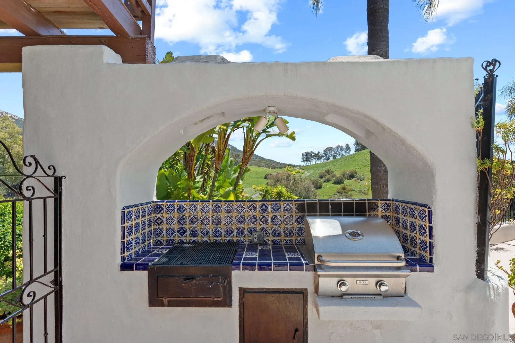 Poway, California, 92064, United States, 5 Bedrooms Bedrooms, ,4 BathroomsBathrooms,Residential,Active,1973638