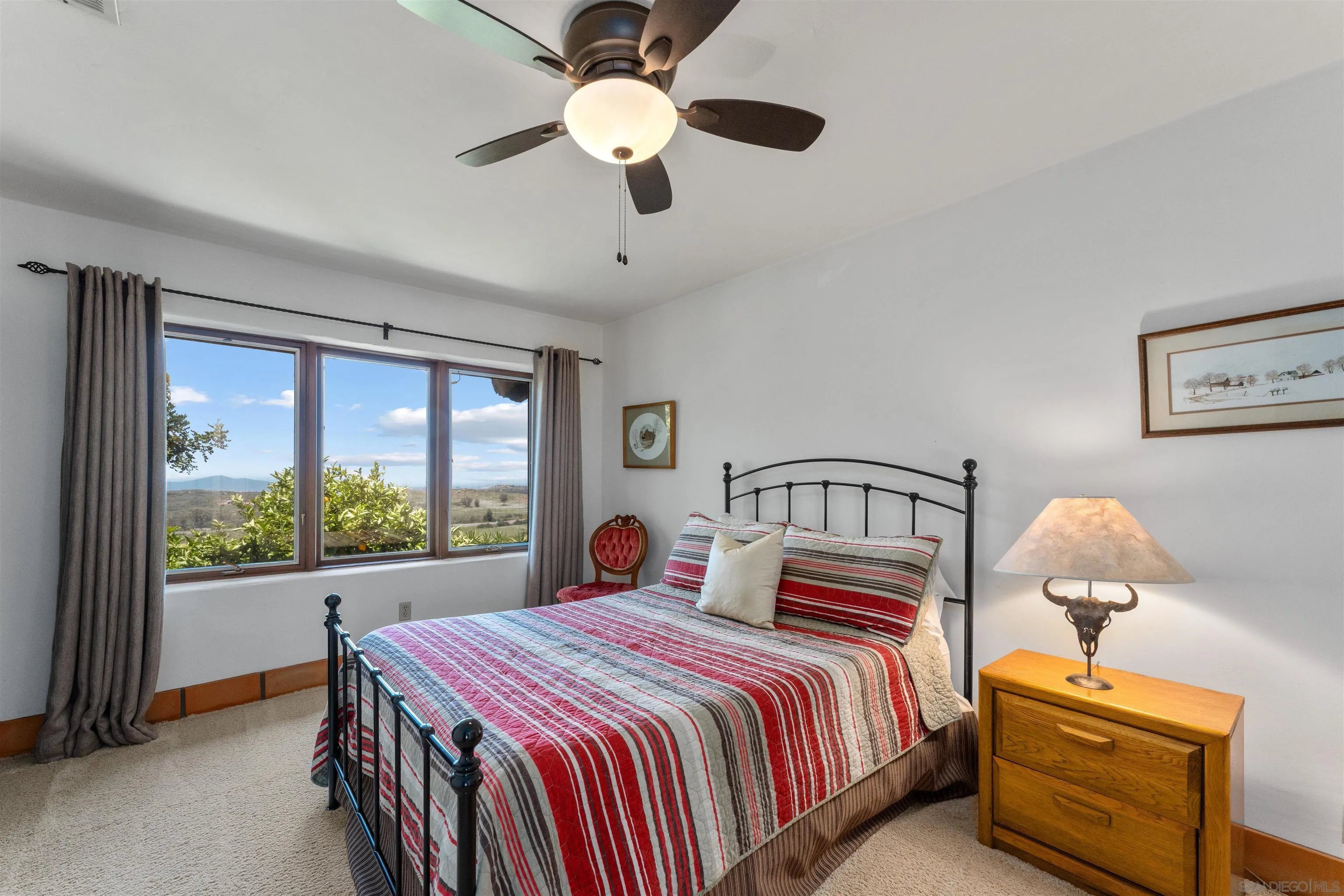 Poway, California, 92064, United States, 5 Bedrooms Bedrooms, ,4 BathroomsBathrooms,Residential,Active,1973638