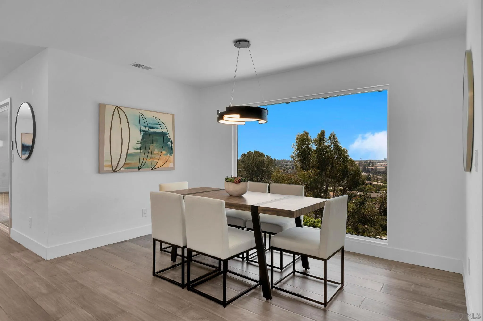 San Diego, California, 92120, United States, 4 Bedrooms Bedrooms, ,4 BathroomsBathrooms,Residential,Active,2042189