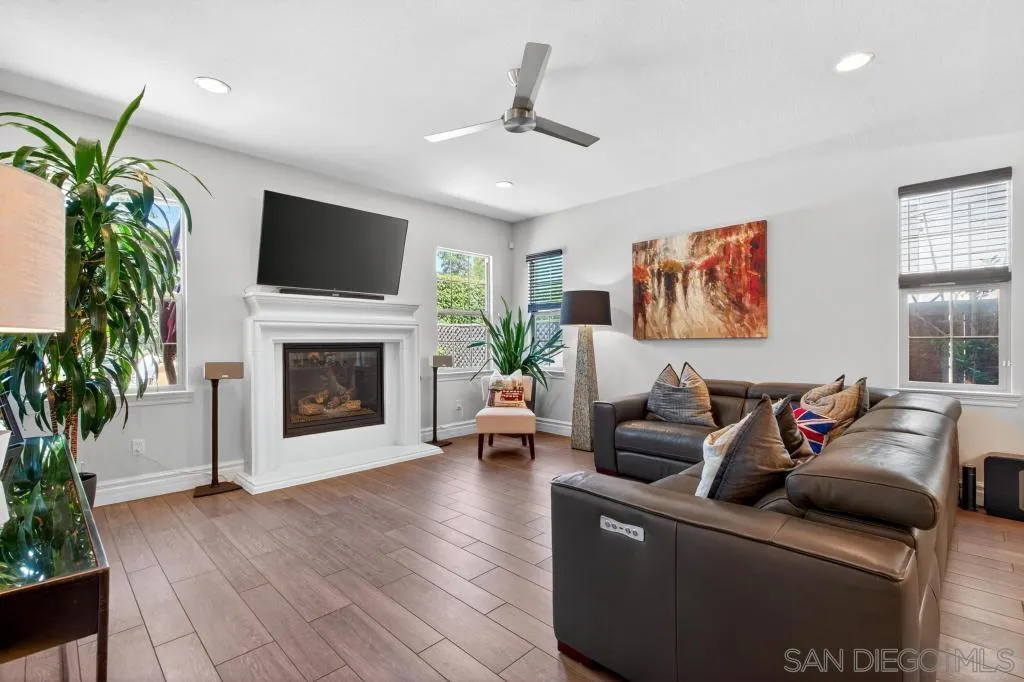 San Diego, California, 92127, United States, 5 Bedrooms Bedrooms, ,3 BathroomsBathrooms,Residential,Active,2041350