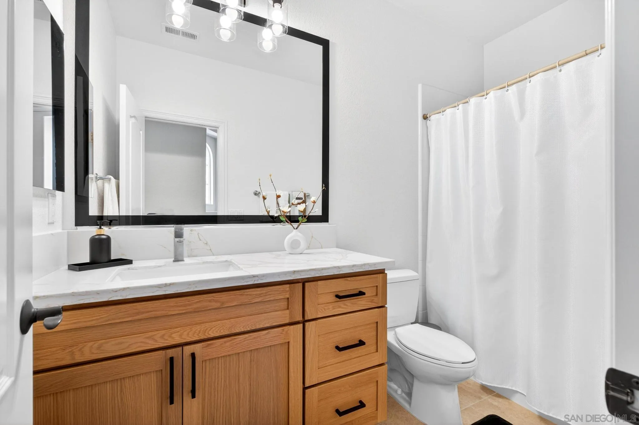 San Diego, California, 92127, United States, 5 Bedrooms Bedrooms, ,5 BathroomsBathrooms,Residential,Active,2045687