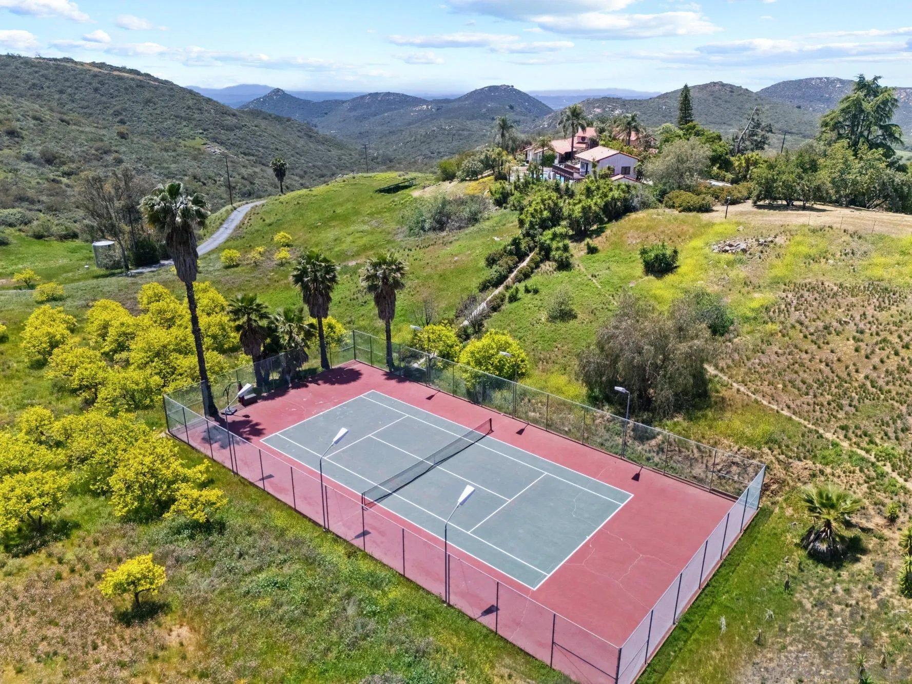 Poway, California, 92064, United States, 5 Bedrooms Bedrooms, ,4 BathroomsBathrooms,Residential,Active,1973638