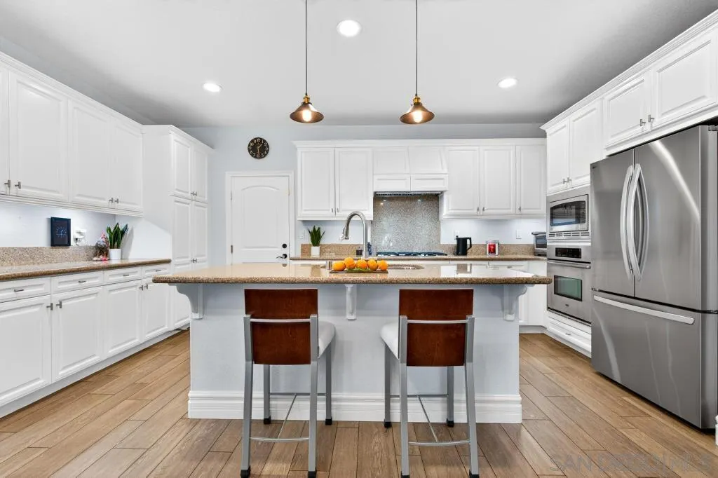San Diego, California, 92127, United States, 5 Bedrooms Bedrooms, ,3 BathroomsBathrooms,Residential,Active,2041350
