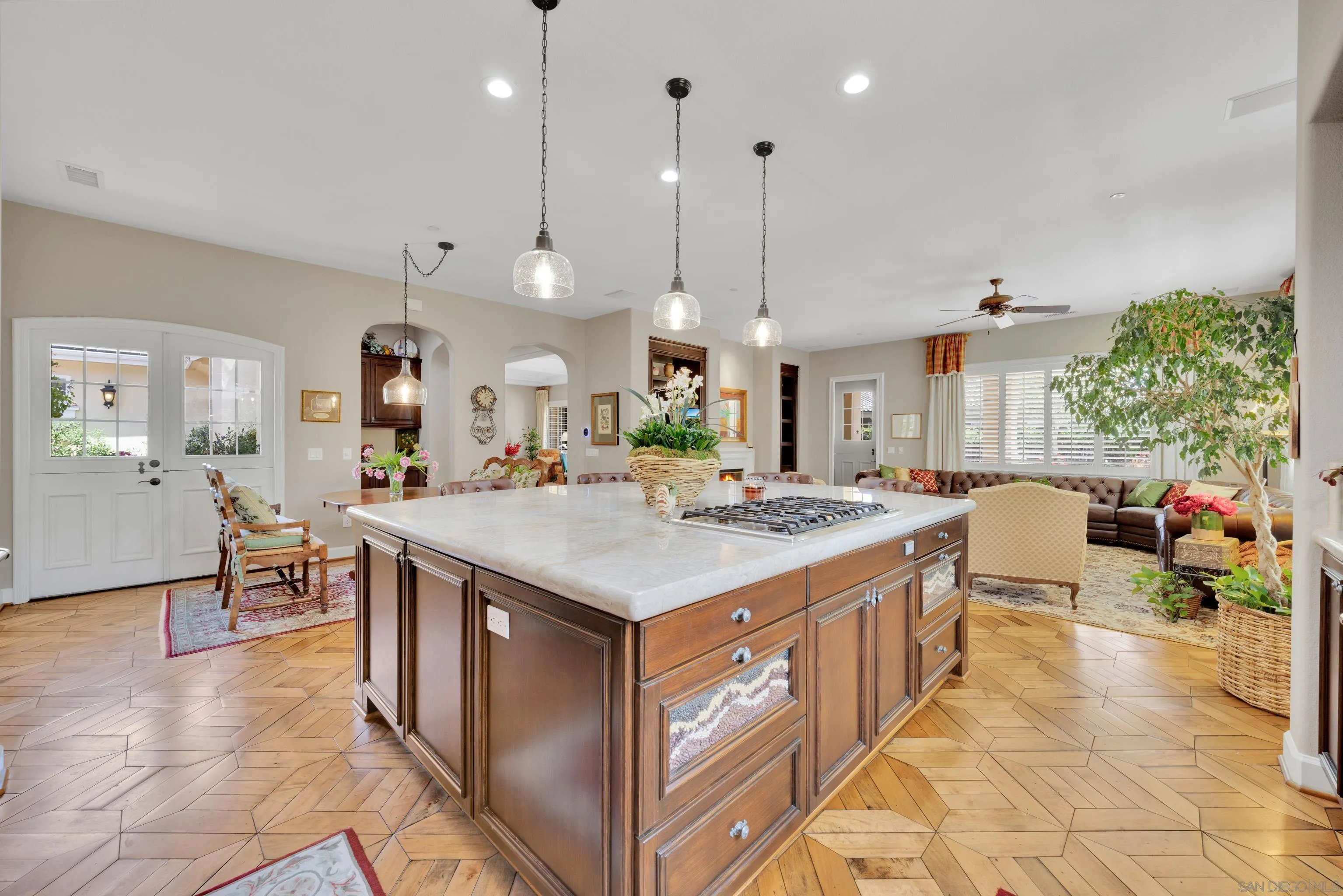 San Diego, California, 92127, United States, 5 Bedrooms Bedrooms, ,6 BathroomsBathrooms,Residential,Active,1936639