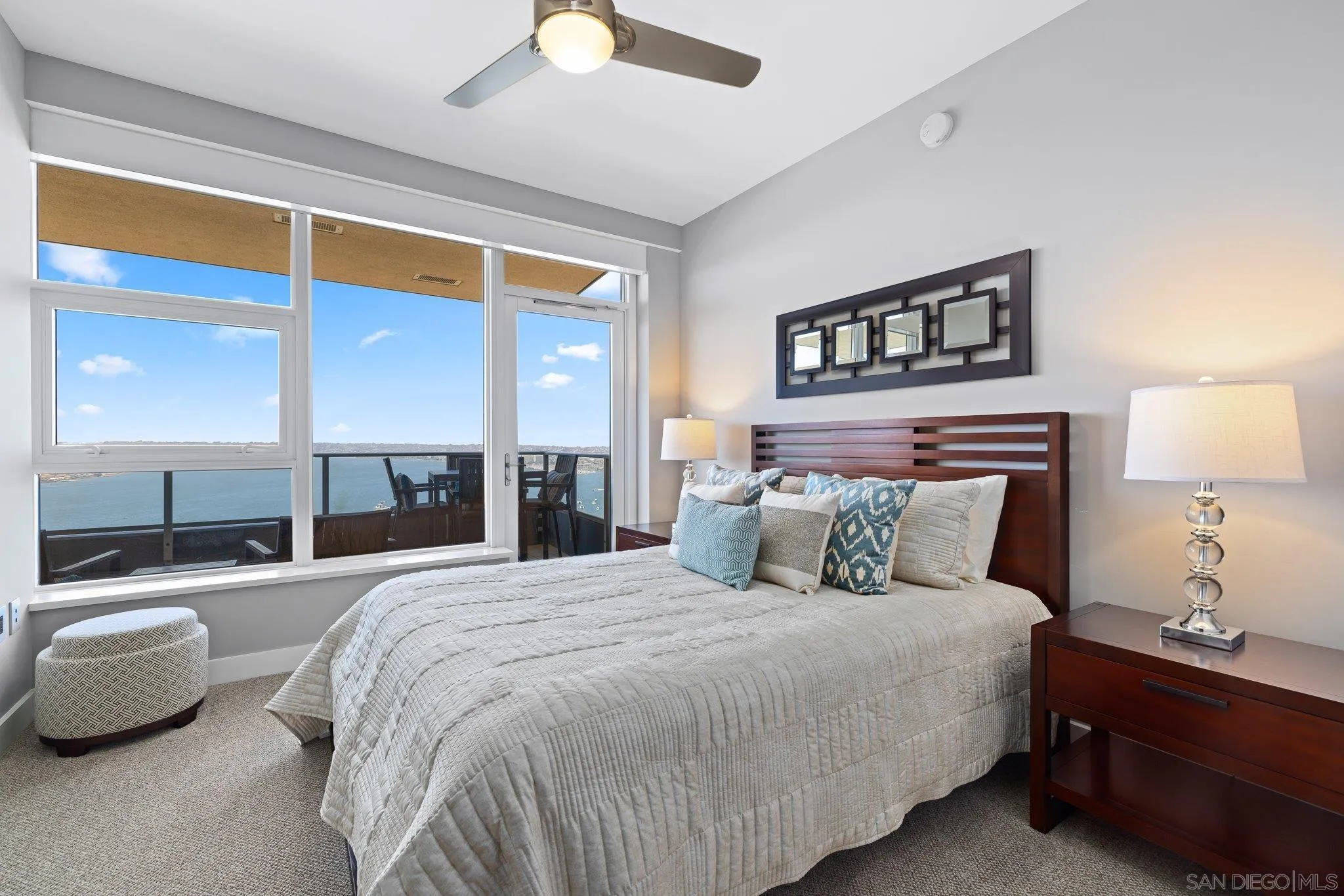 San Diego, California, 92101, United States, 2 Bedrooms Bedrooms, ,3 BathroomsBathrooms,Residential,Active,2032885