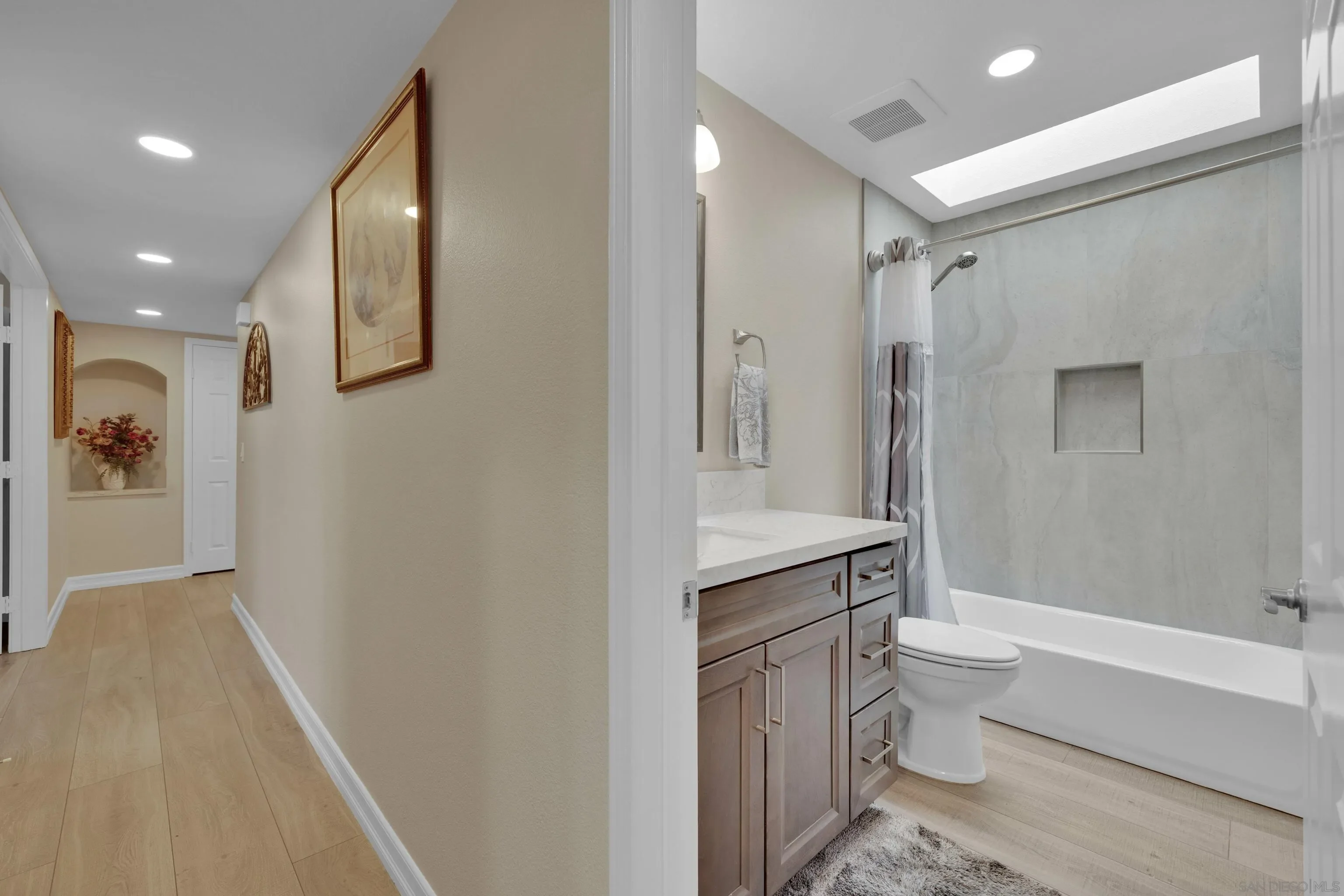 San Diego, California, 92128, United States, 3 Bedrooms Bedrooms, ,2 BathroomsBathrooms,Residential,Active,1936620