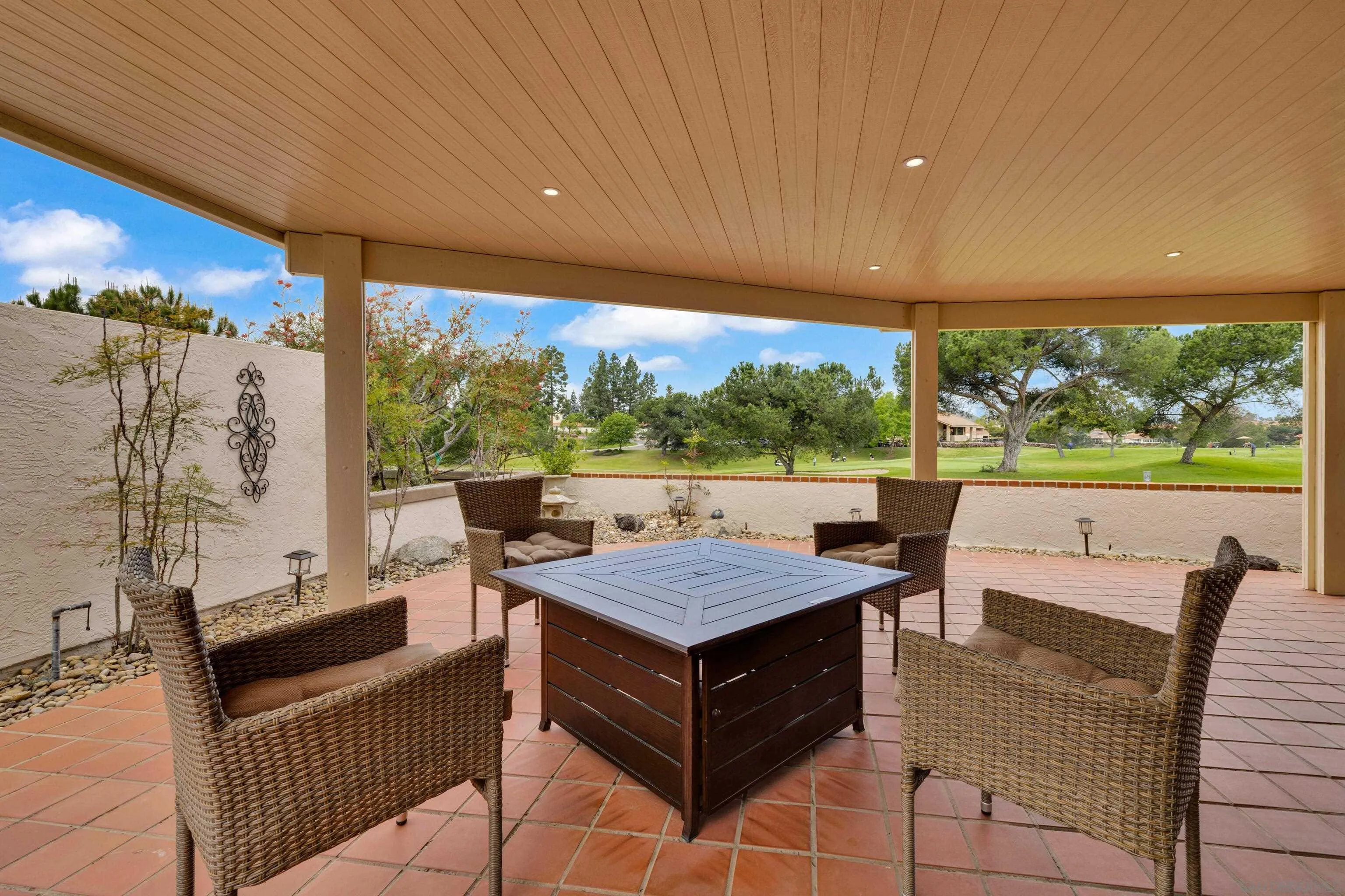 San Diego, California, 92128, United States, 3 Bedrooms Bedrooms, ,2 BathroomsBathrooms,Residential,Active,1936620