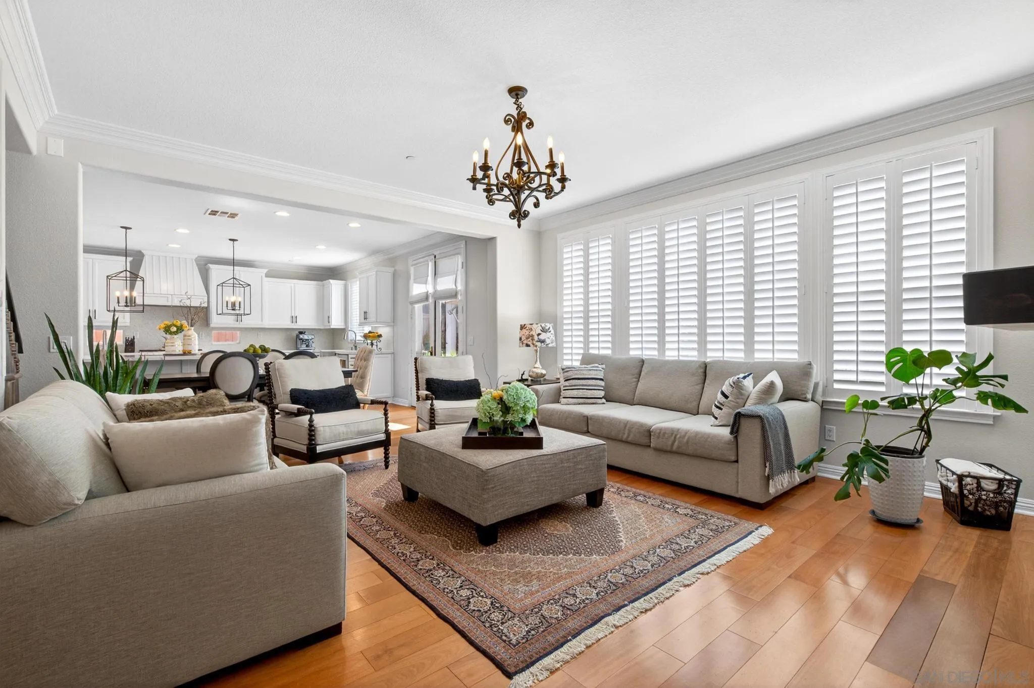 San Diego, California, 92127, United States, 5 Bedrooms Bedrooms, ,5 BathroomsBathrooms,Residential,Active,2045687