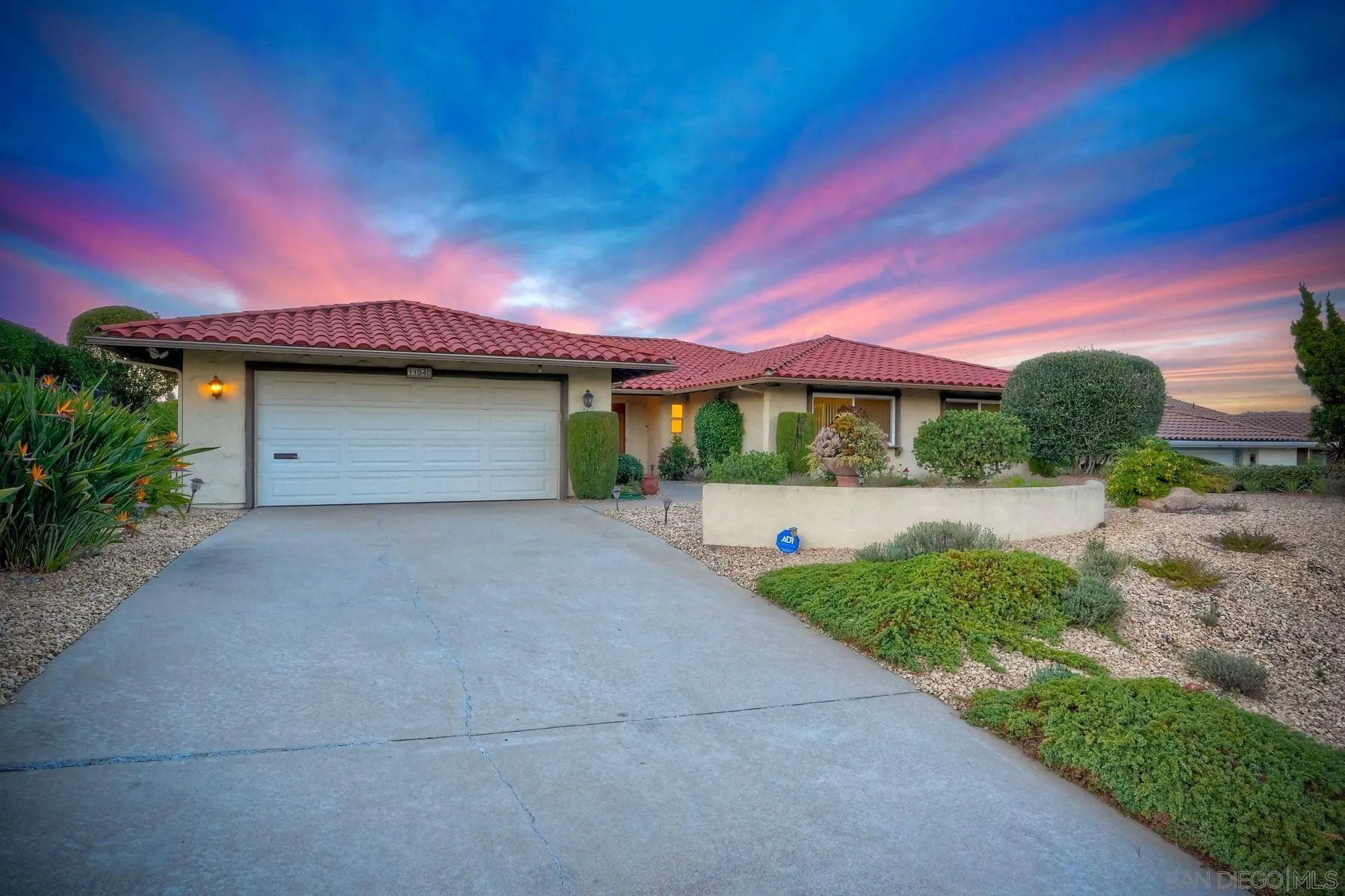 San Diego, California, 92128, United States, 3 Bedrooms Bedrooms, ,3 BathroomsBathrooms,Residential,Active,1990587 San Diego, California, 92128, United States, 3 Bedrooms Bedrooms, ,3 BathroomsBathrooms,Residential,Active,1990587