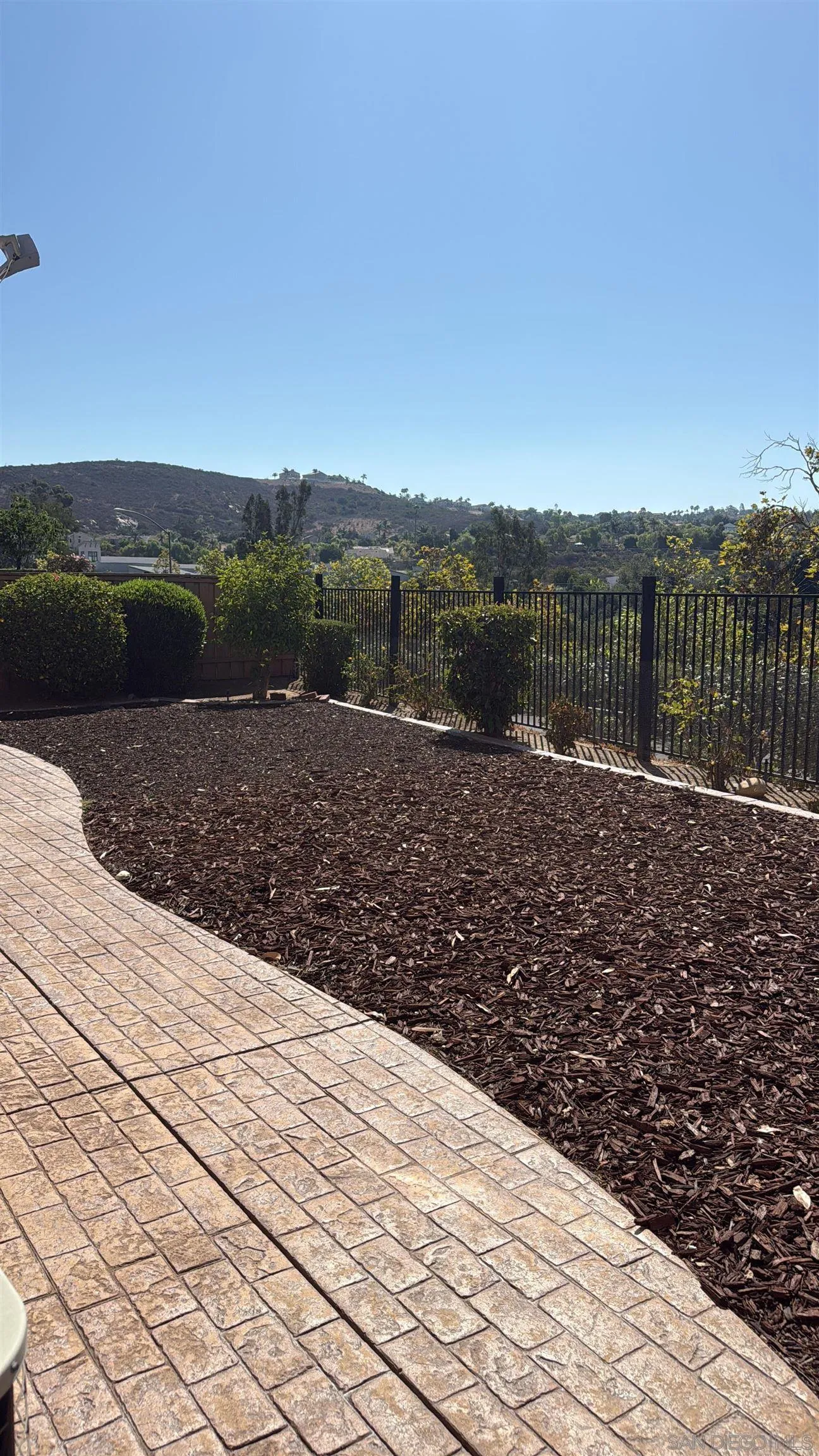 San Diego, California, 92128, United States, 4 Bedrooms Bedrooms, ,3 BathroomsBathrooms,Residential,Active,1941138
