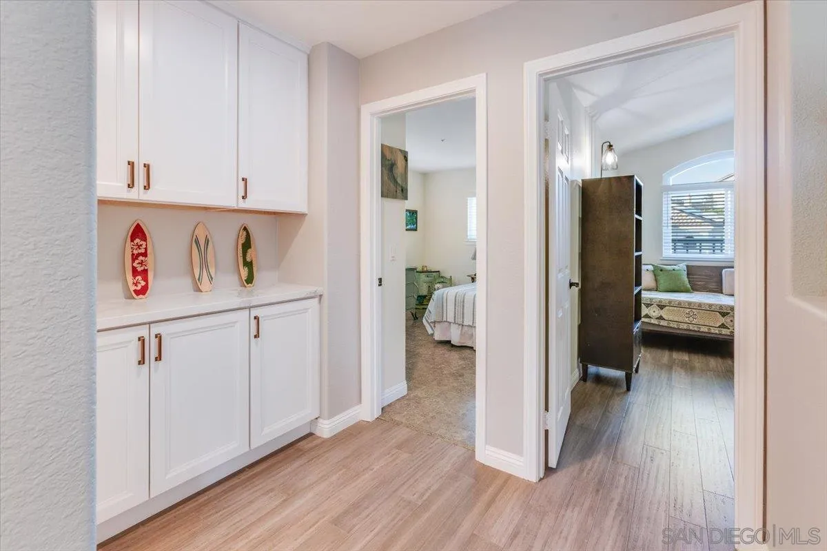 Escondido, California, 92026, United States, 5 Bedrooms Bedrooms, ,3 BathroomsBathrooms,Residential,Active,1970987