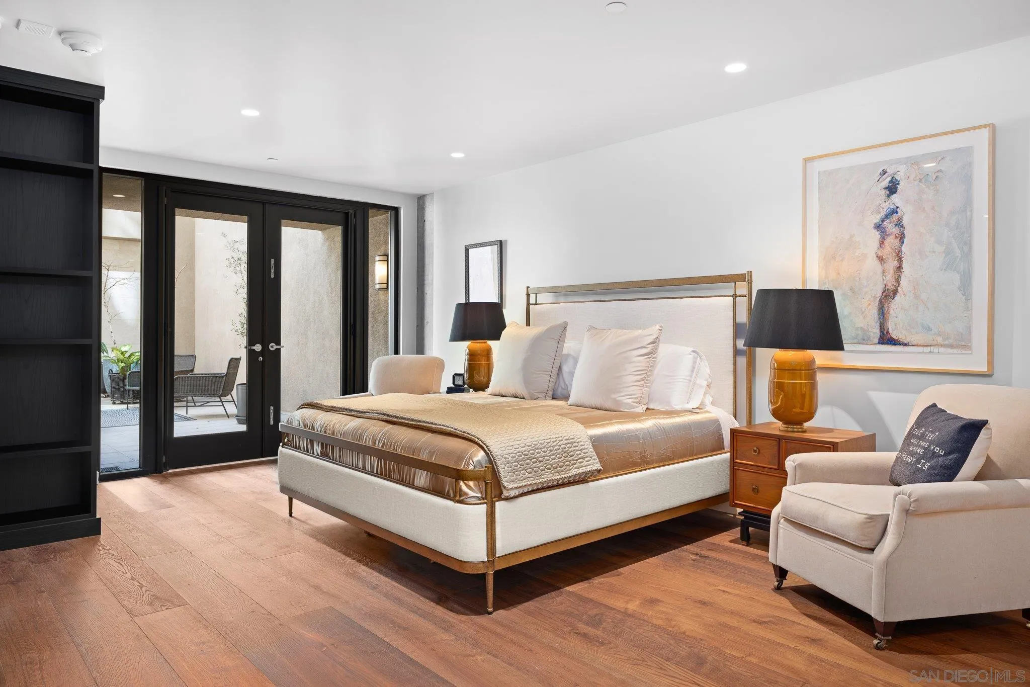 San Diego, California, 92103, United States, 2 Bedrooms Bedrooms, ,3 BathroomsBathrooms,Residential,Active,2007276