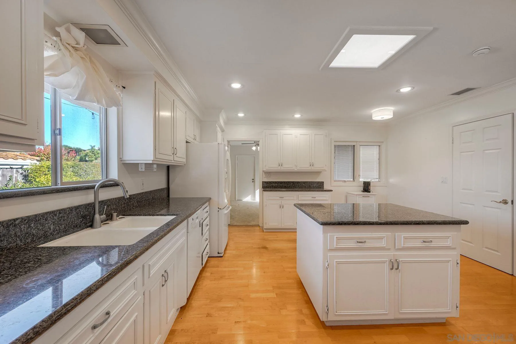 San Diego, California, 92128, United States, 3 Bedrooms Bedrooms, ,2 BathroomsBathrooms,Residential,Active,2003553