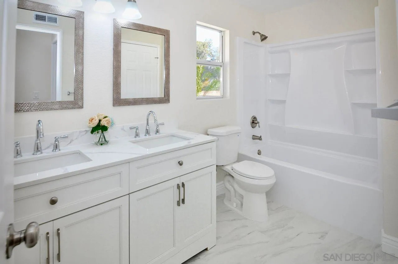 San Diego, California, 92131, United States, 3 Bedrooms Bedrooms, ,3 BathroomsBathrooms,Residential,Active,1973326