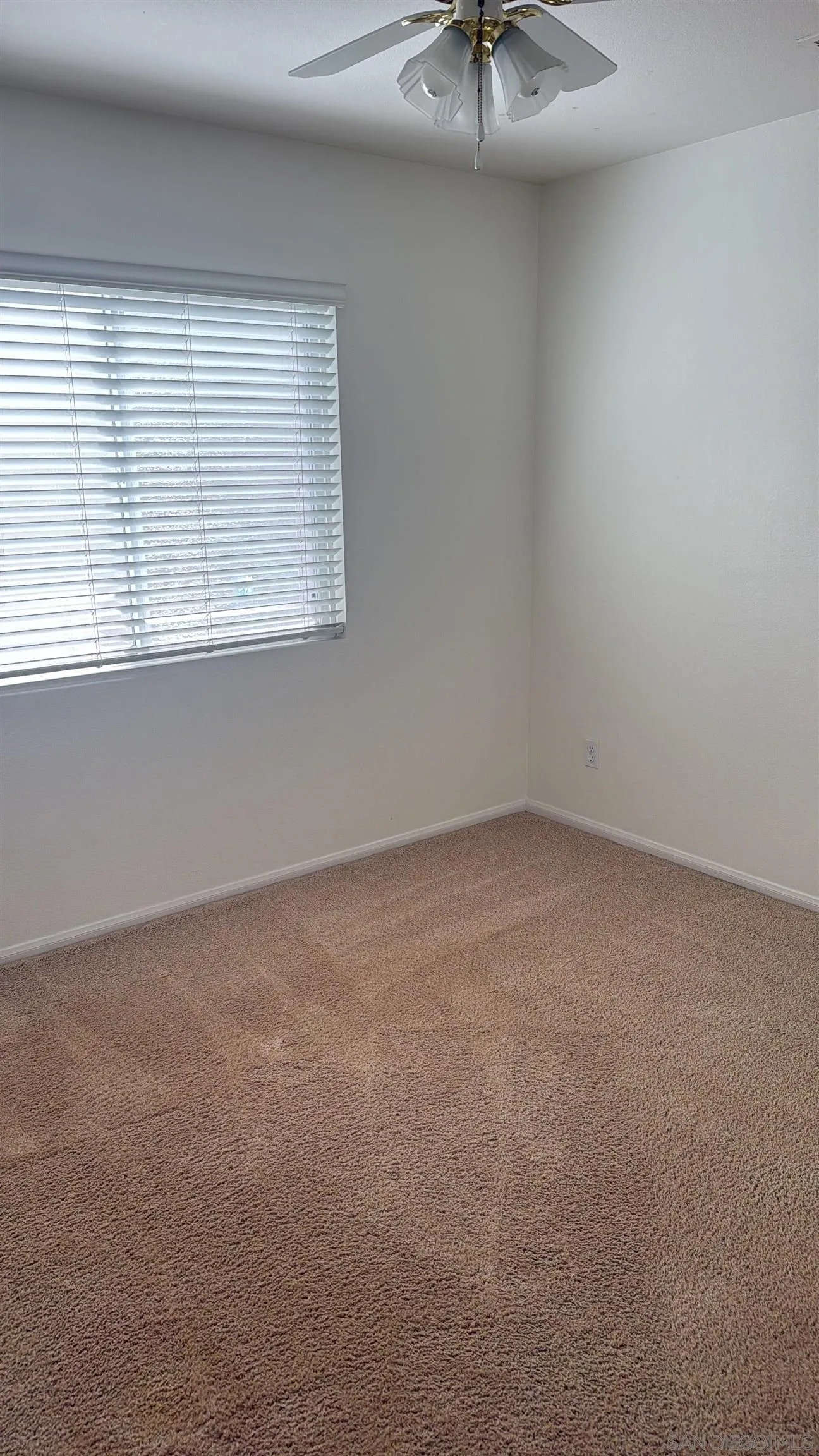 San Diego, California, 92128, United States, 4 Bedrooms Bedrooms, ,3 BathroomsBathrooms,Residential,Active,1941138