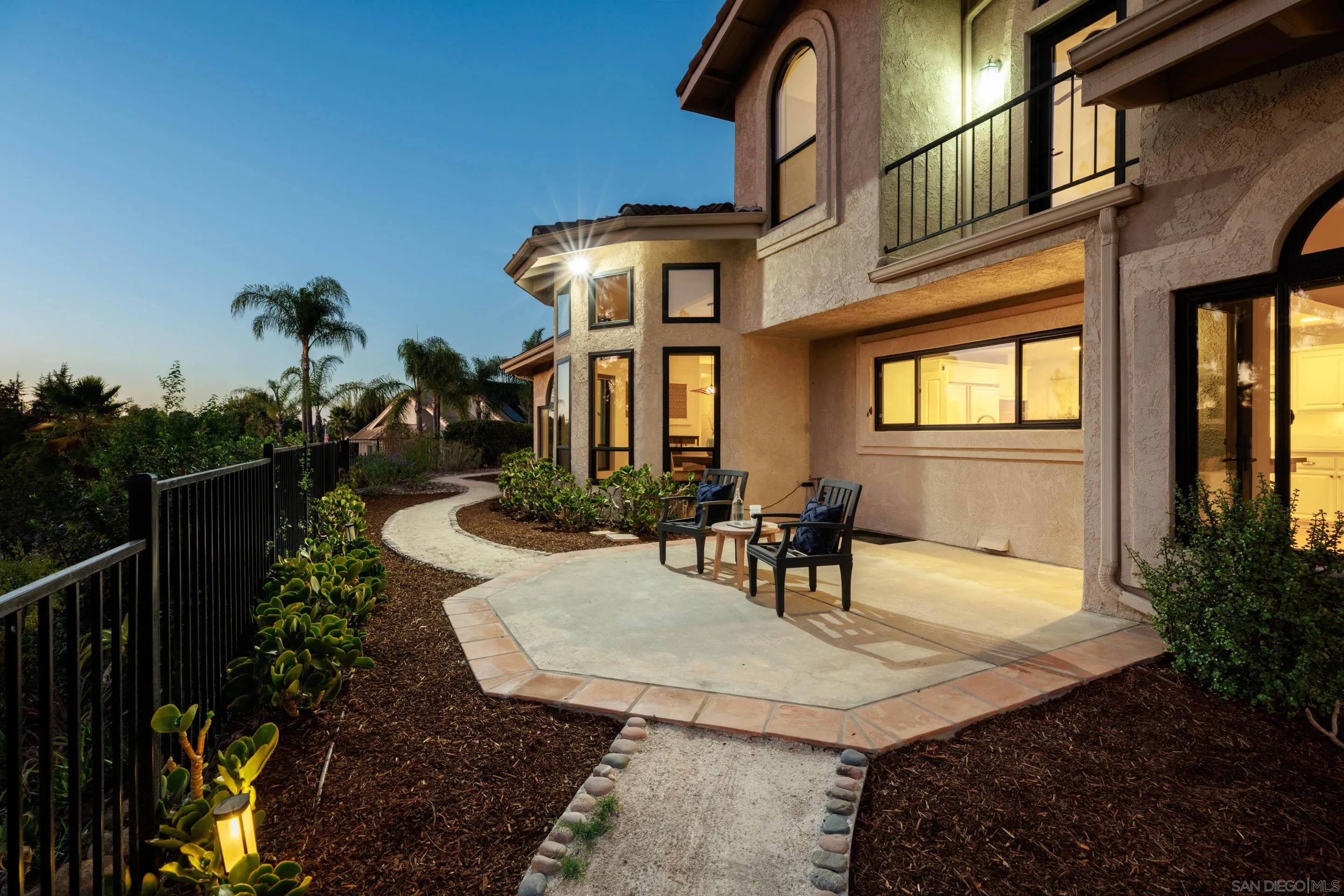 Poway, California, 92064, United States, 4 Bedrooms Bedrooms, ,4 BathroomsBathrooms,Residential,Active,1943826