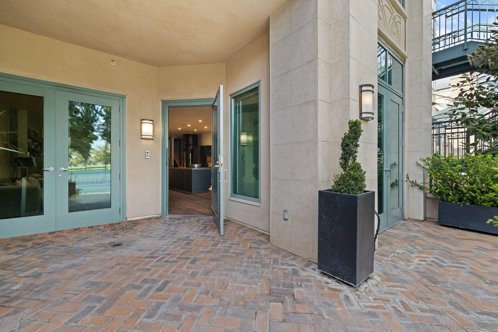 San Diego, California, 92103, United States, 2 Bedrooms Bedrooms, ,3 BathroomsBathrooms,Residential,Active,2007276