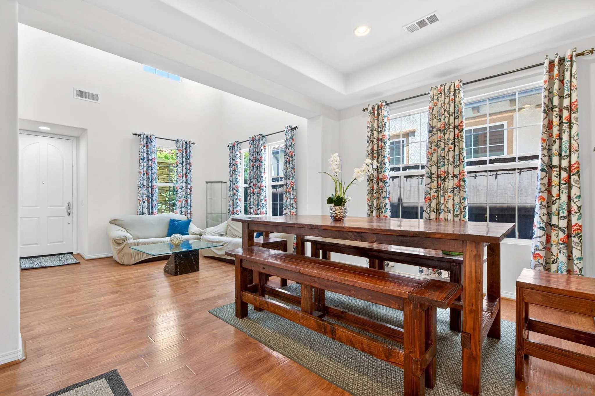 San Diego, California, 92127, United States, 4 Bedrooms Bedrooms, ,4 BathroomsBathrooms,Residential,Active,2045024
