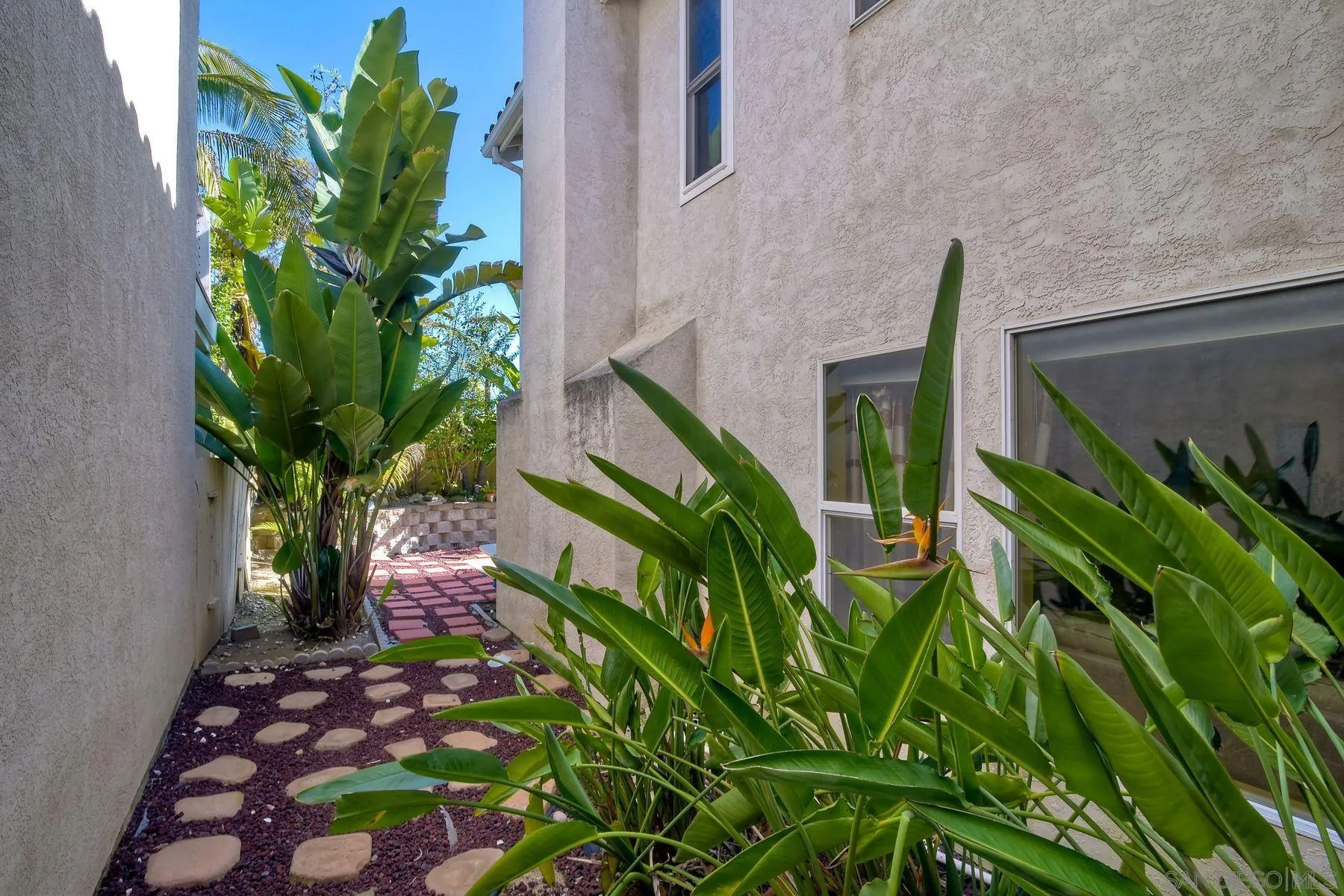 San Diego, California, 92131, United States, 4 Bedrooms Bedrooms, ,3 BathroomsBathrooms,Residential,Active,2044573