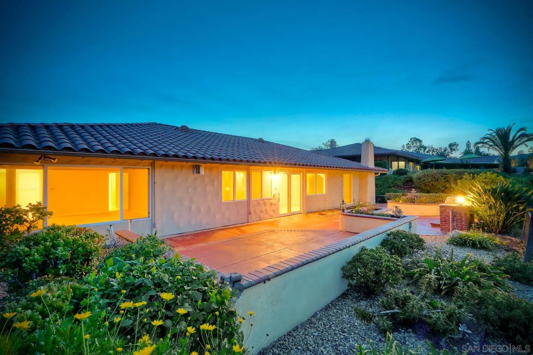 San Diego, California, 92128, United States, 3 Bedrooms Bedrooms, ,3 BathroomsBathrooms,Residential,Active,1990587