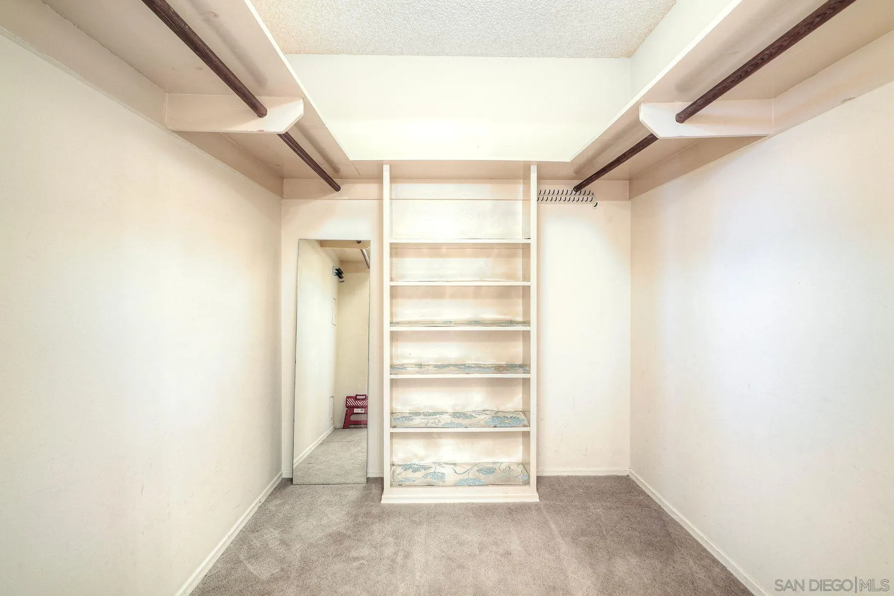 San Diego, California, 92128, United States, 3 Bedrooms Bedrooms, ,3 BathroomsBathrooms,Residential,Active,1990587