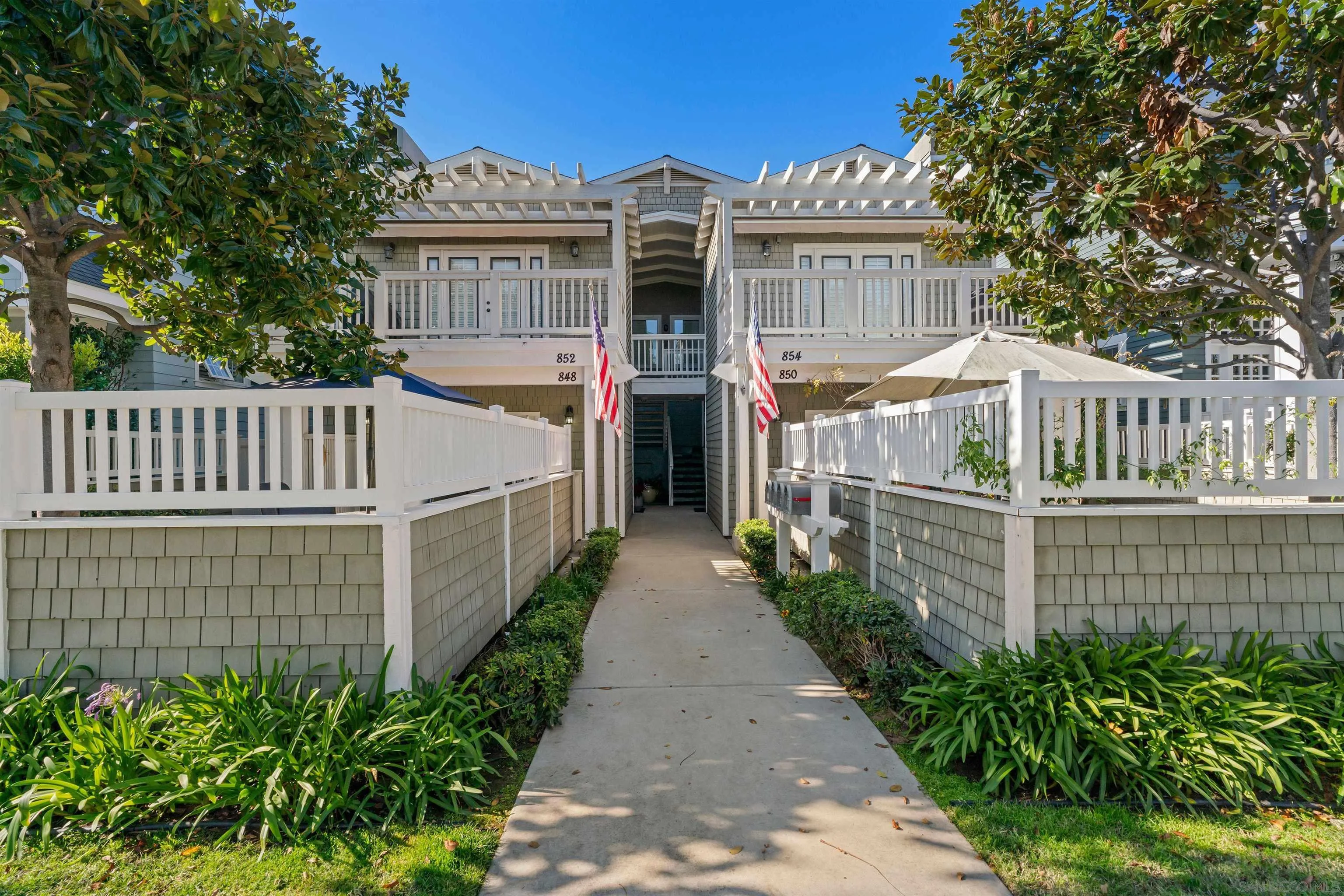 Coronado, California, 92118, United States, 2 Bedrooms Bedrooms, ,2 BathroomsBathrooms,Residential,Active,2013406