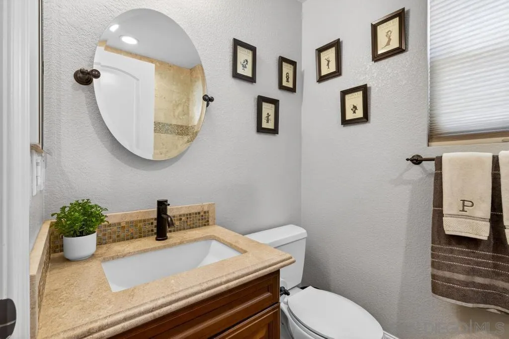 San Diego, California, 92127, United States, 5 Bedrooms Bedrooms, ,3 BathroomsBathrooms,Residential,Active,2041350