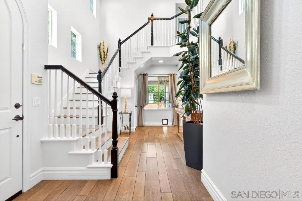 San Diego, California, 92127, United States, 5 Bedrooms Bedrooms, ,3 BathroomsBathrooms,Residential,Active,2041350