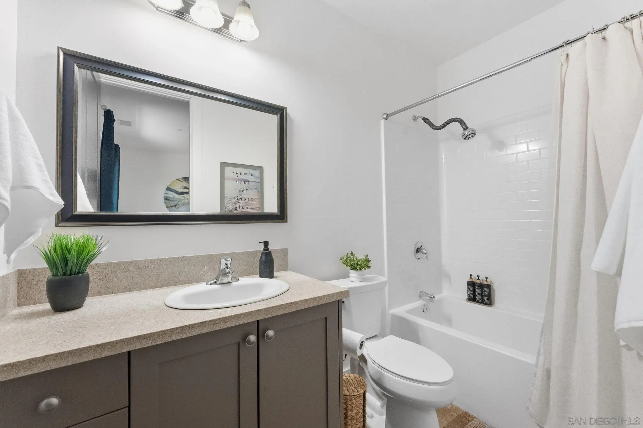 San Diego, California, 92128, United States, 5 Bedrooms Bedrooms, ,6 BathroomsBathrooms,Residential,Active,2015809