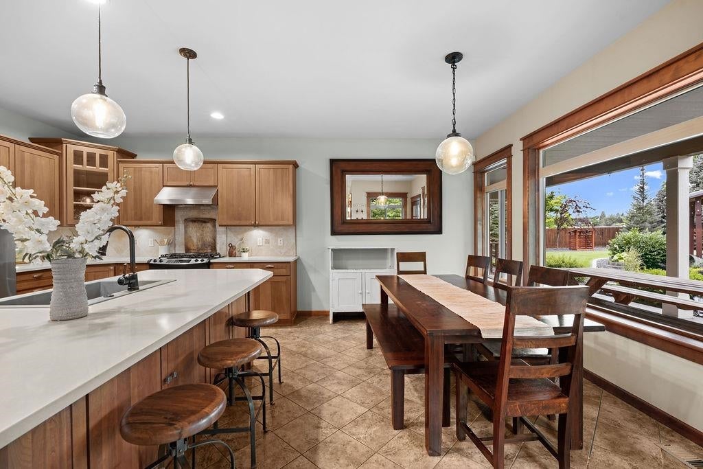 Spokane, Washington, 99208, United States, 5 Bedrooms Bedrooms, ,4 BathroomsBathrooms,Residential,Active,1997606