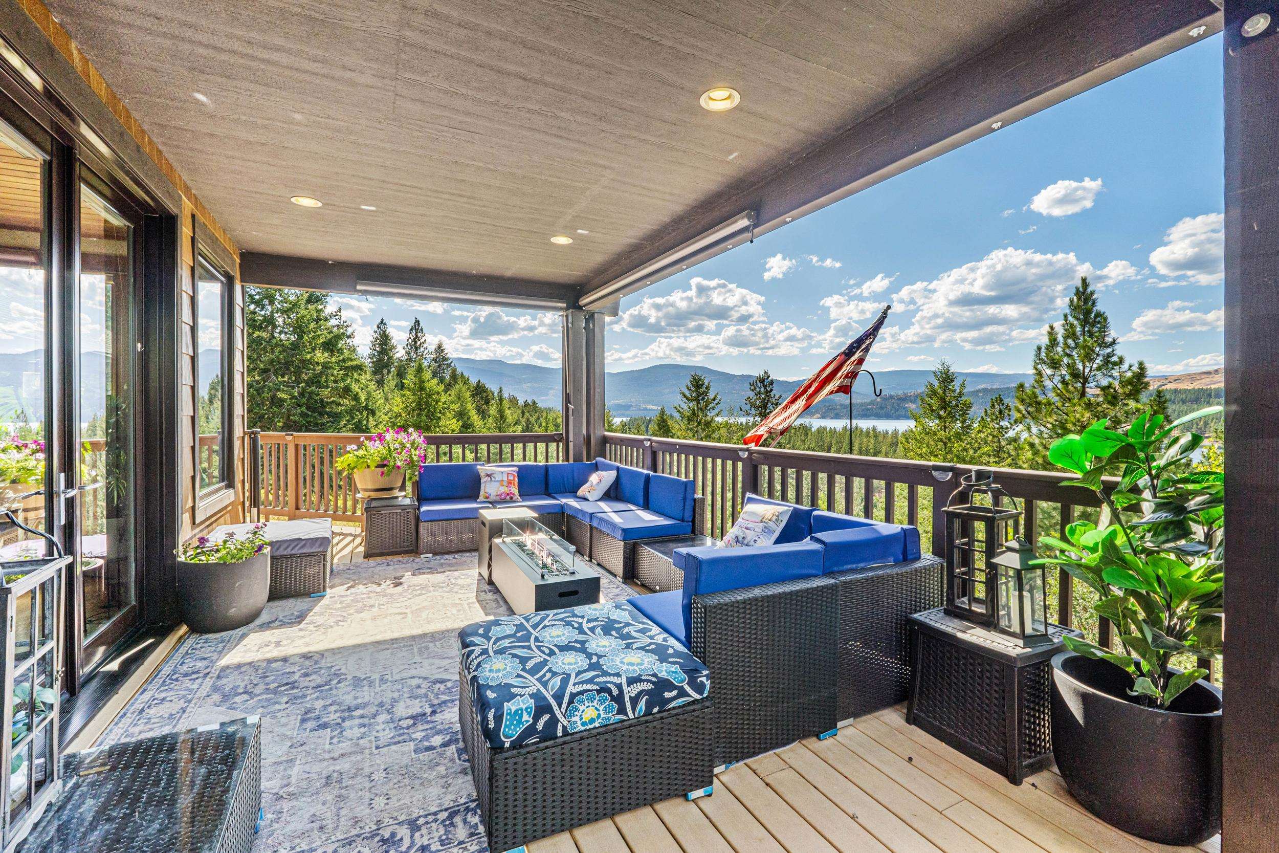 Evans, Washington, 99126, United States, 4 Bedrooms Bedrooms, ,4 BathroomsBathrooms,Residential,Active,1904176