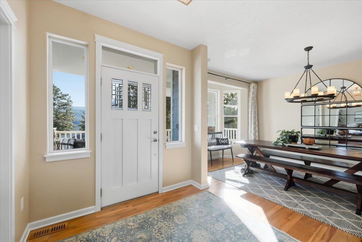 Liberty Lake, Washington, 99019, United States, 3 Bedrooms Bedrooms, ,4 BathroomsBathrooms,Residential,Active,1962169