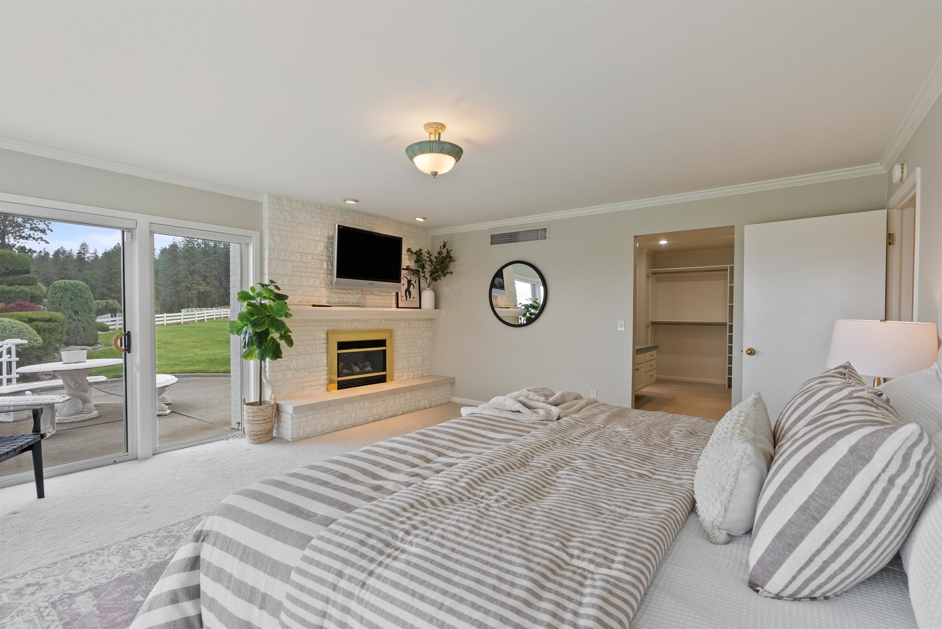 Spokane, Washington, 99216, United States, 4 Bedrooms Bedrooms, ,4 BathroomsBathrooms,Residential,Active,1823937
