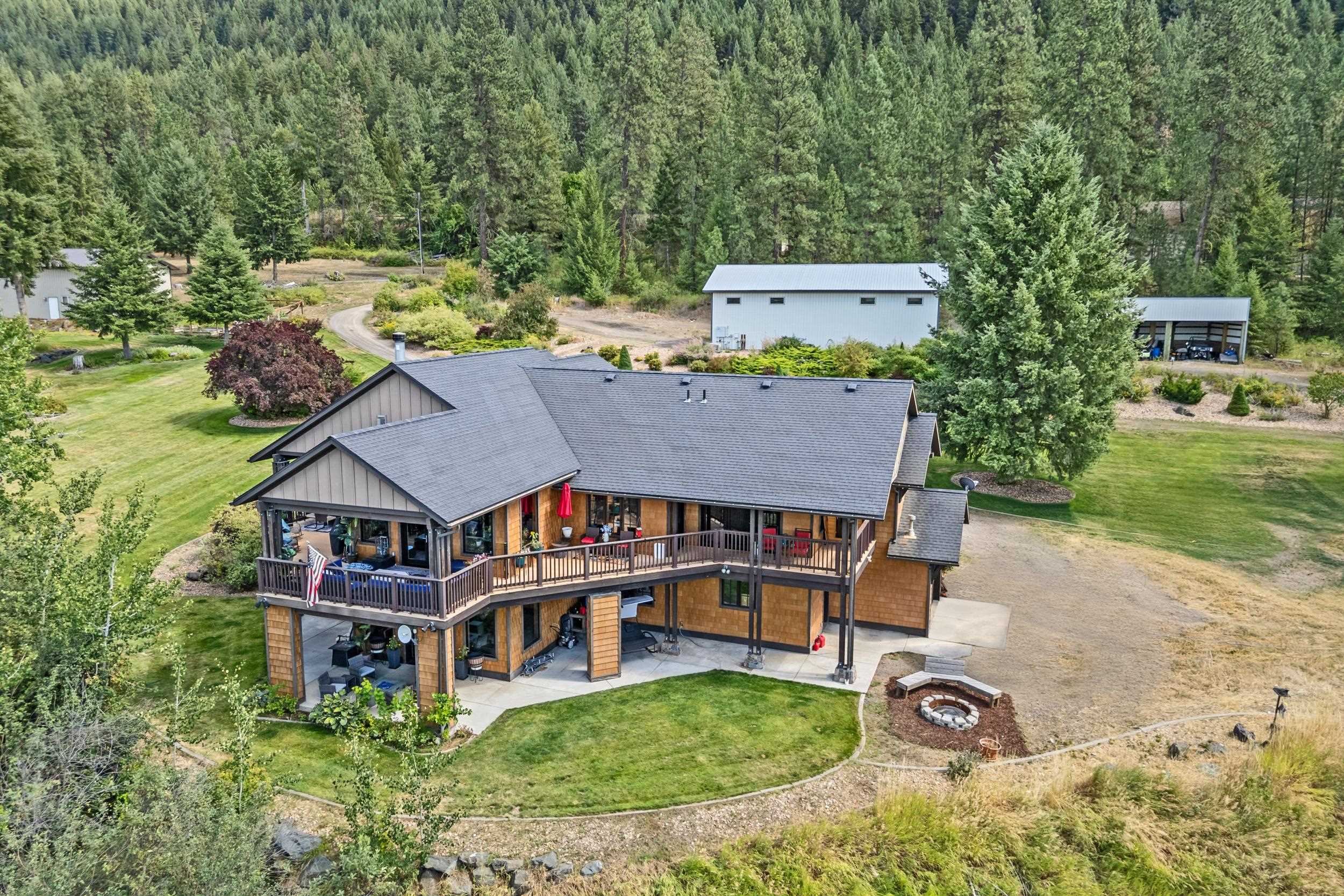 Evans, Washington, 99126, United States, 4 Bedrooms Bedrooms, ,4 BathroomsBathrooms,Residential,Active,1904176