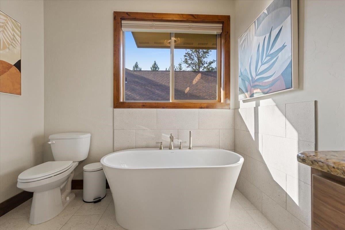Spokane, Washington, 99206, United States, 3 Bedrooms Bedrooms, ,3 BathroomsBathrooms,Residential,Active,1941130