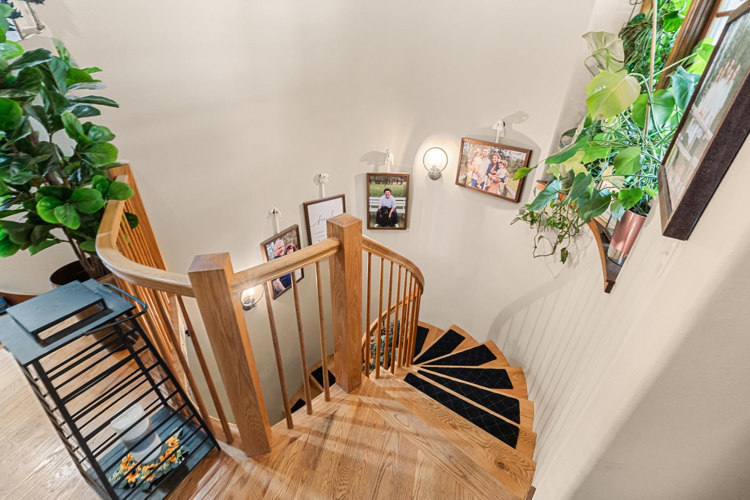 Evans, Washington, 99126, United States, 4 Bedrooms Bedrooms, ,4 BathroomsBathrooms,Residential,Active,1904176