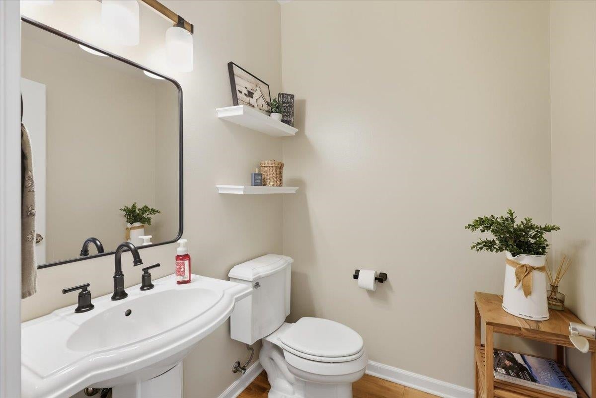 Liberty Lake, Washington, 99019, United States, 3 Bedrooms Bedrooms, ,4 BathroomsBathrooms,Residential,Active,1962169