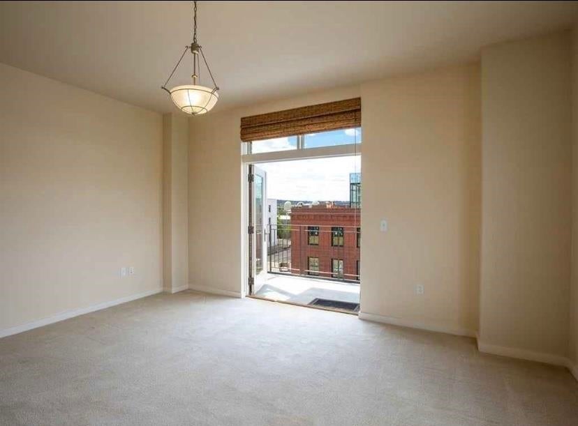 Spokane, Washington, 99201, United States, 3 Bedrooms Bedrooms, ,3 BathroomsBathrooms,Residential,Active,1900193