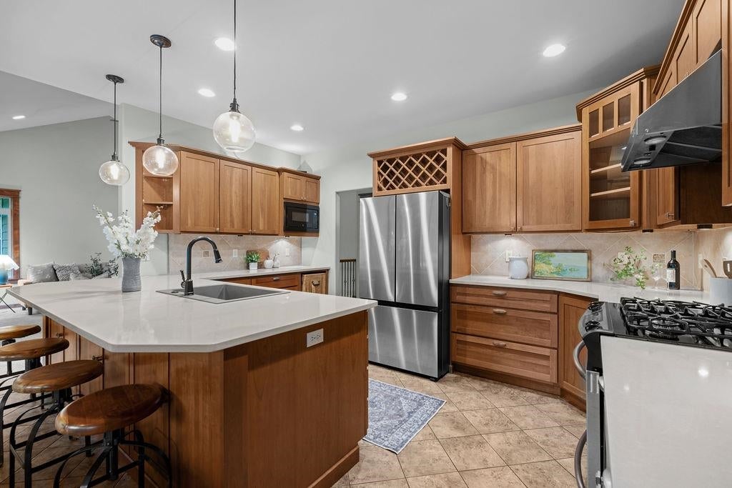 Spokane, Washington, 99208, United States, 5 Bedrooms Bedrooms, ,4 BathroomsBathrooms,Residential,Active,1997606