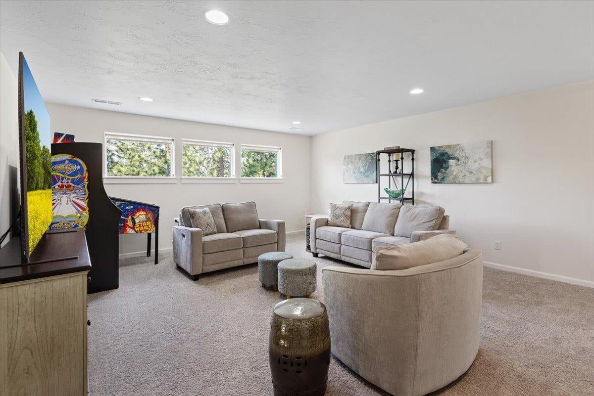 Spokane, Washington, 99206, United States, 4 Bedrooms Bedrooms, ,3 BathroomsBathrooms,Residential,Active,1884886