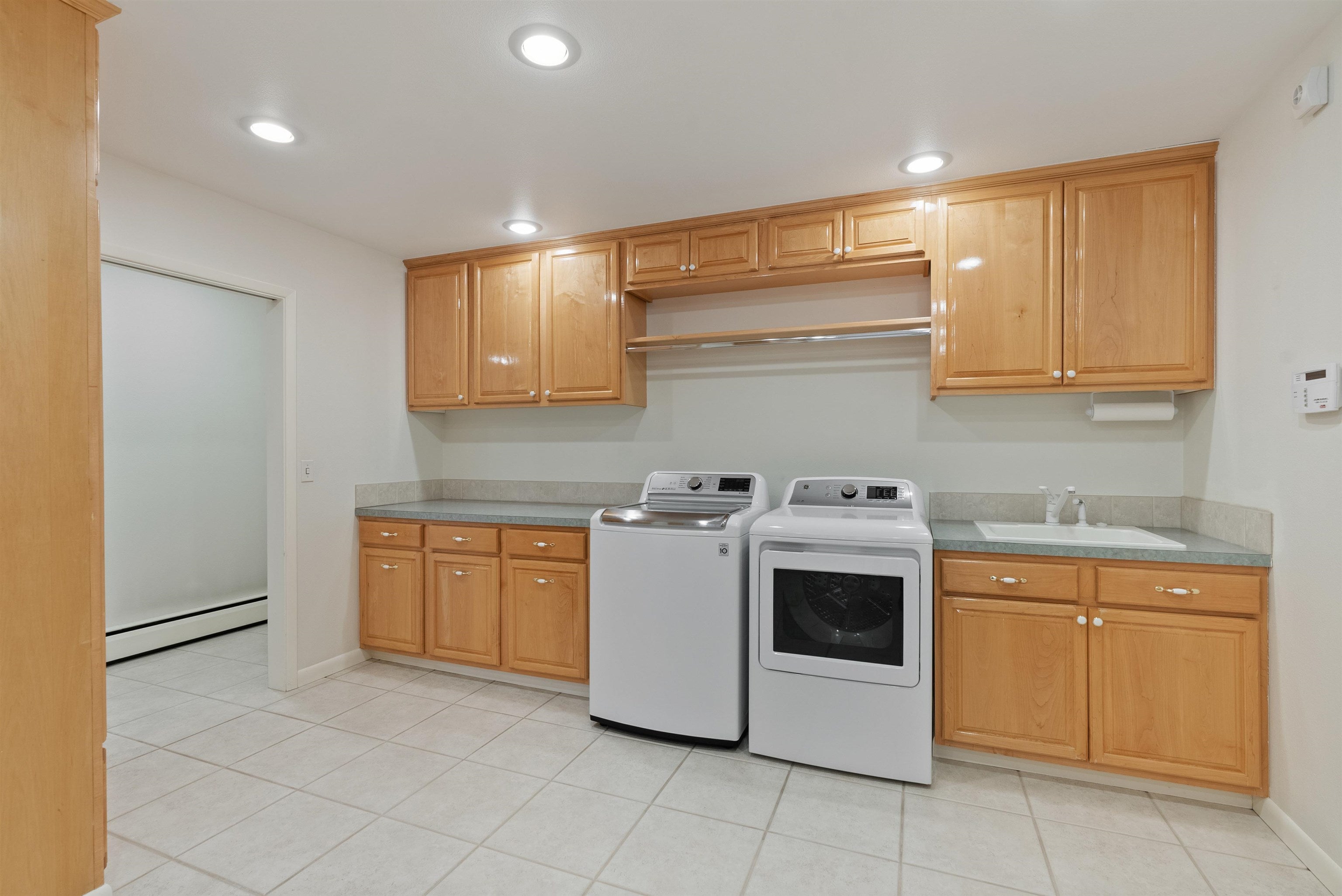 Spokane, Washington, 99216, United States, 4 Bedrooms Bedrooms, ,4 BathroomsBathrooms,Residential,Active,1823937