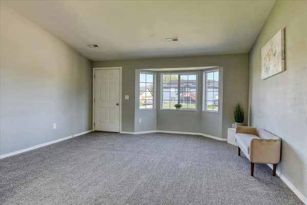 12411 W 9TH AVE, AIRWAY HEIGHTS, WA 99001, photo 4 of 27