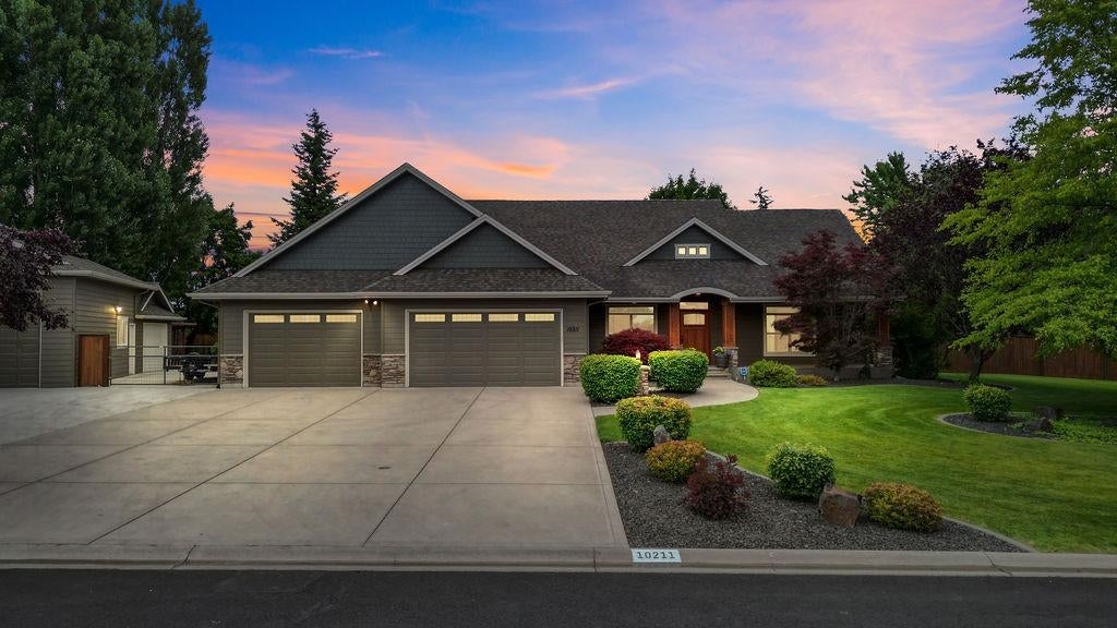 Spokane, Washington, 99208, United States, 5 Bedrooms Bedrooms, ,4 BathroomsBathrooms,Residential,Active,1997606