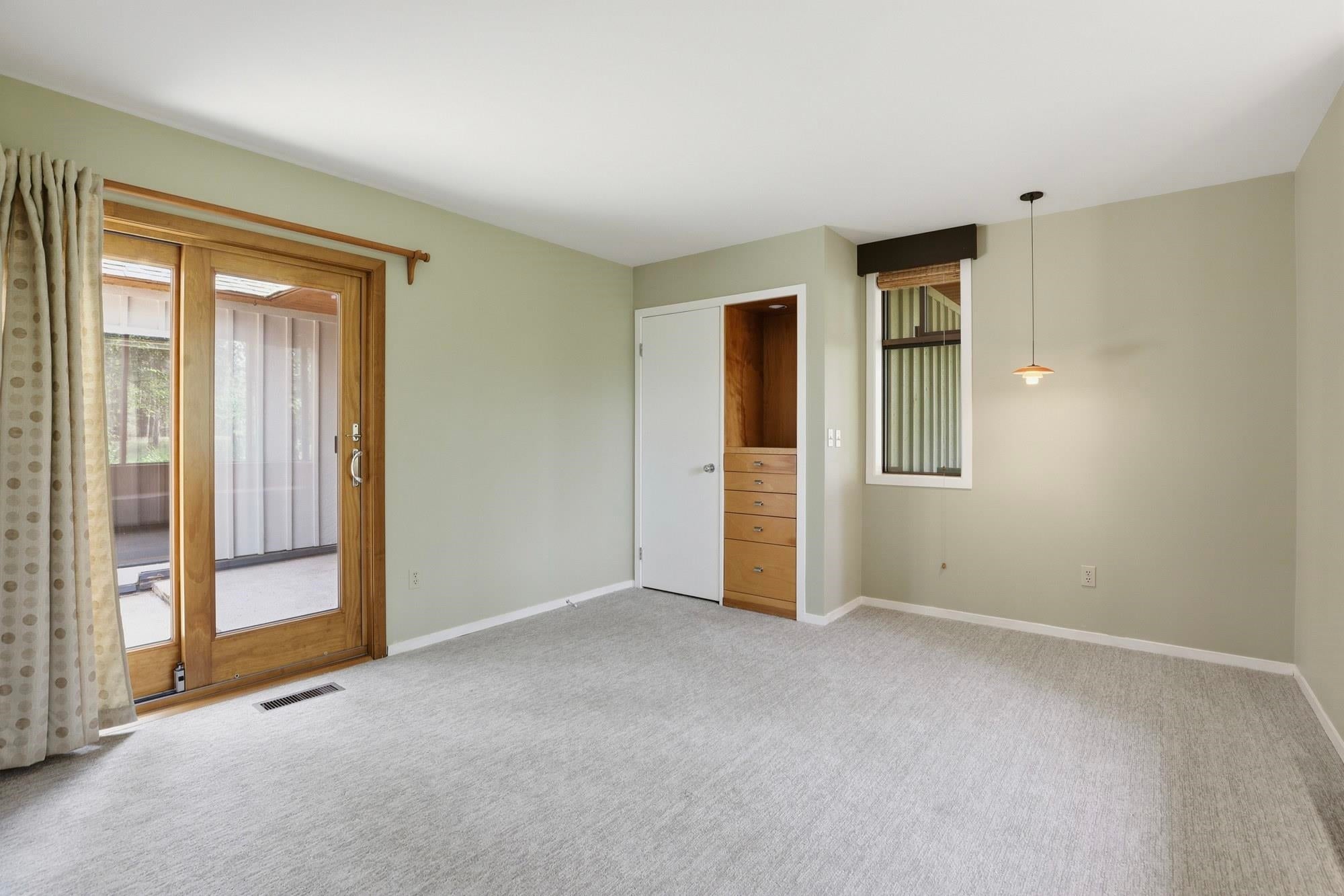 Spokane, Washington, 99224, United States, 3 Bedrooms Bedrooms, ,4 BathroomsBathrooms,Residential,Active,2045681