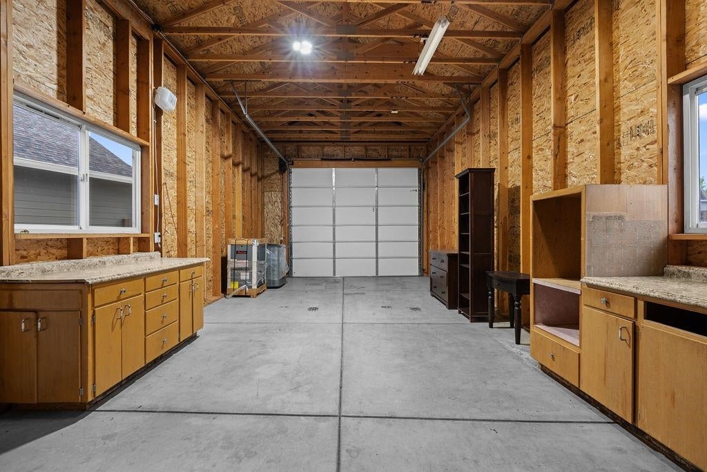 Spokane, Washington, 99208, United States, 5 Bedrooms Bedrooms, ,4 BathroomsBathrooms,Residential,Active,1997606