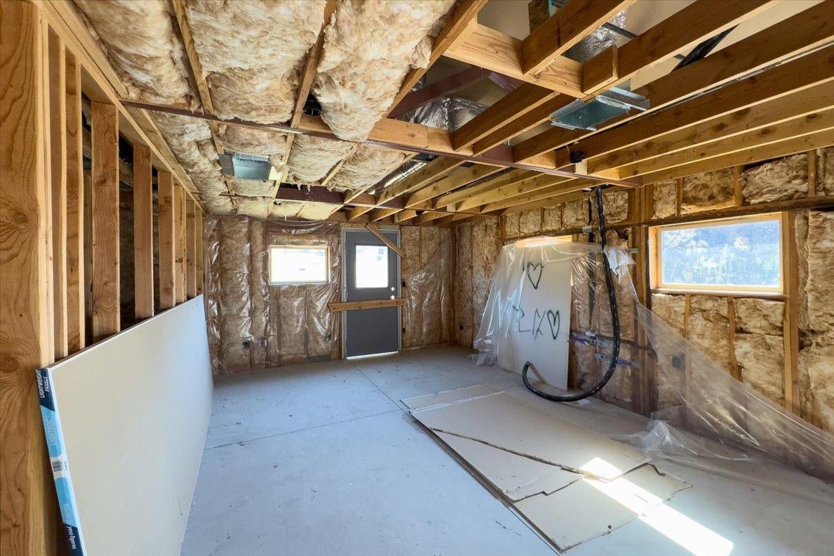 Medical Lake, Washington, 99022, United States, ,Residential,Active,1702314