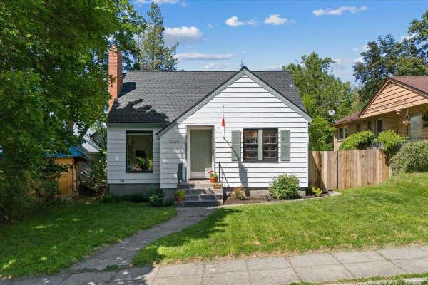 1124 W 12TH AVE, SPOKANE, WA 99204 - Image 1