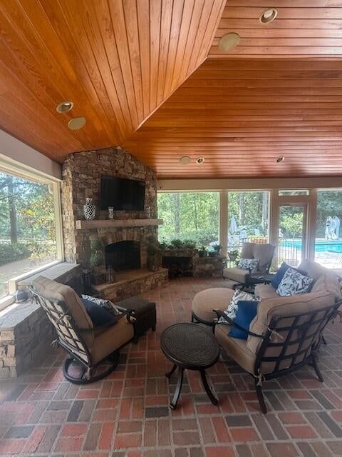 Sumter, South Carolina, 29150, United States, 5 Bedrooms Bedrooms, ,7 BathroomsBathrooms,Residential,Active,1964303