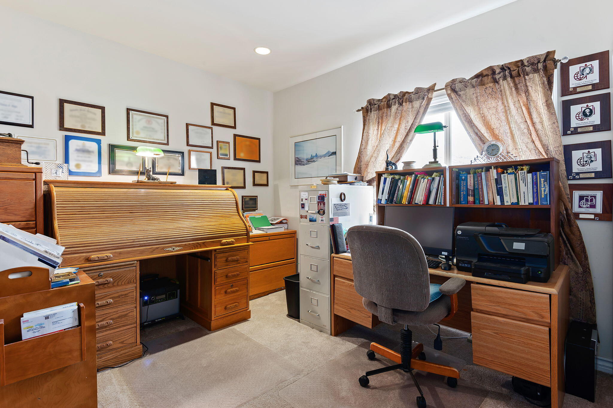 Ventura, California, 93003, United States, 4 Bedrooms Bedrooms, ,3 BathroomsBathrooms,Residential,Active,2010582