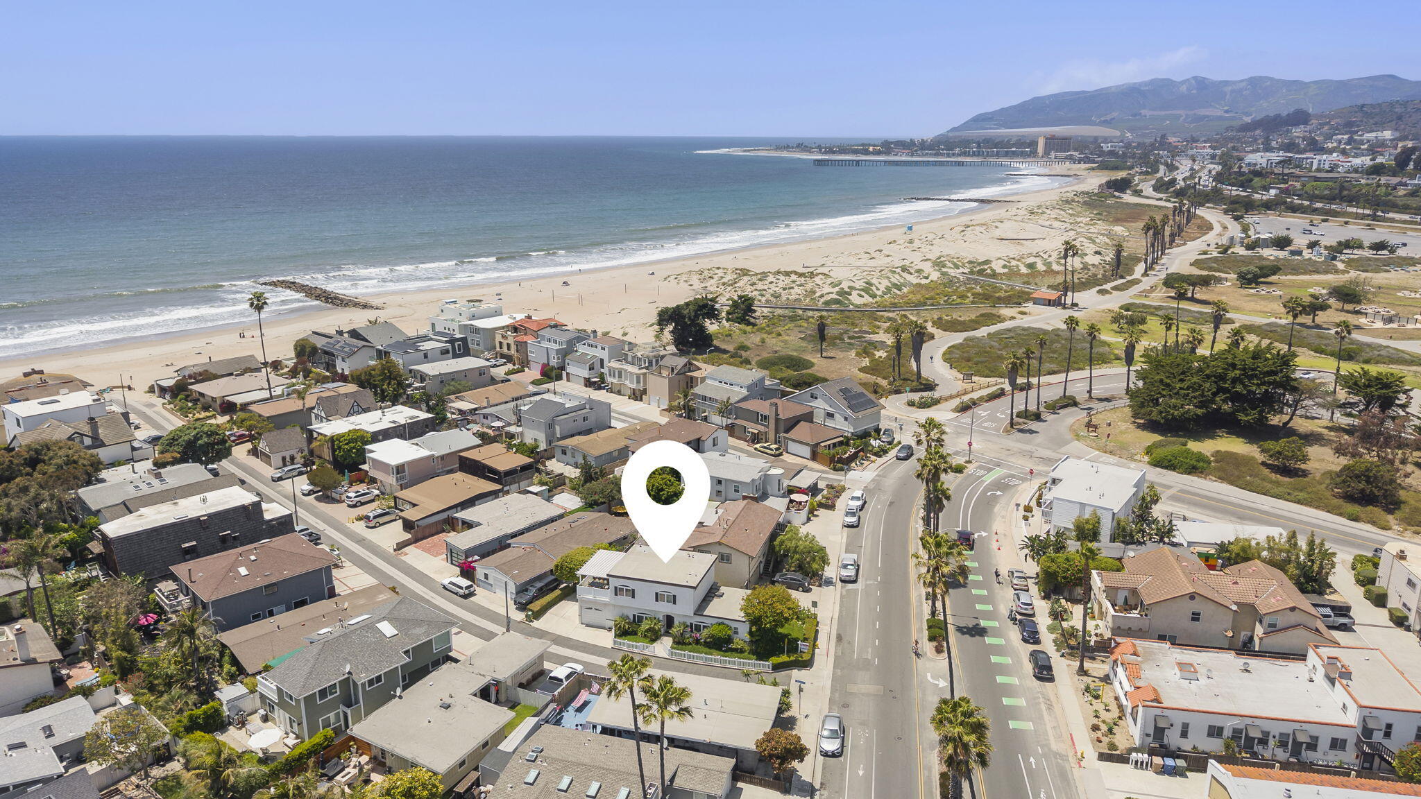 Ventura, California, 93001, United States, 3 Bedrooms Bedrooms, ,3 BathroomsBathrooms,Residential,Active,1914778